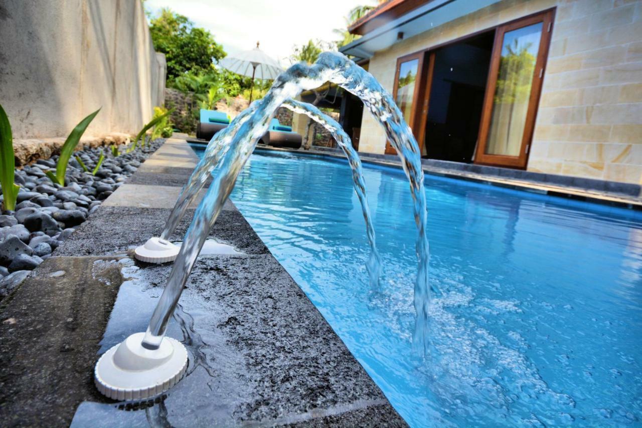 Coco Garden Pool Villas Kubutambahan  Exterior photo