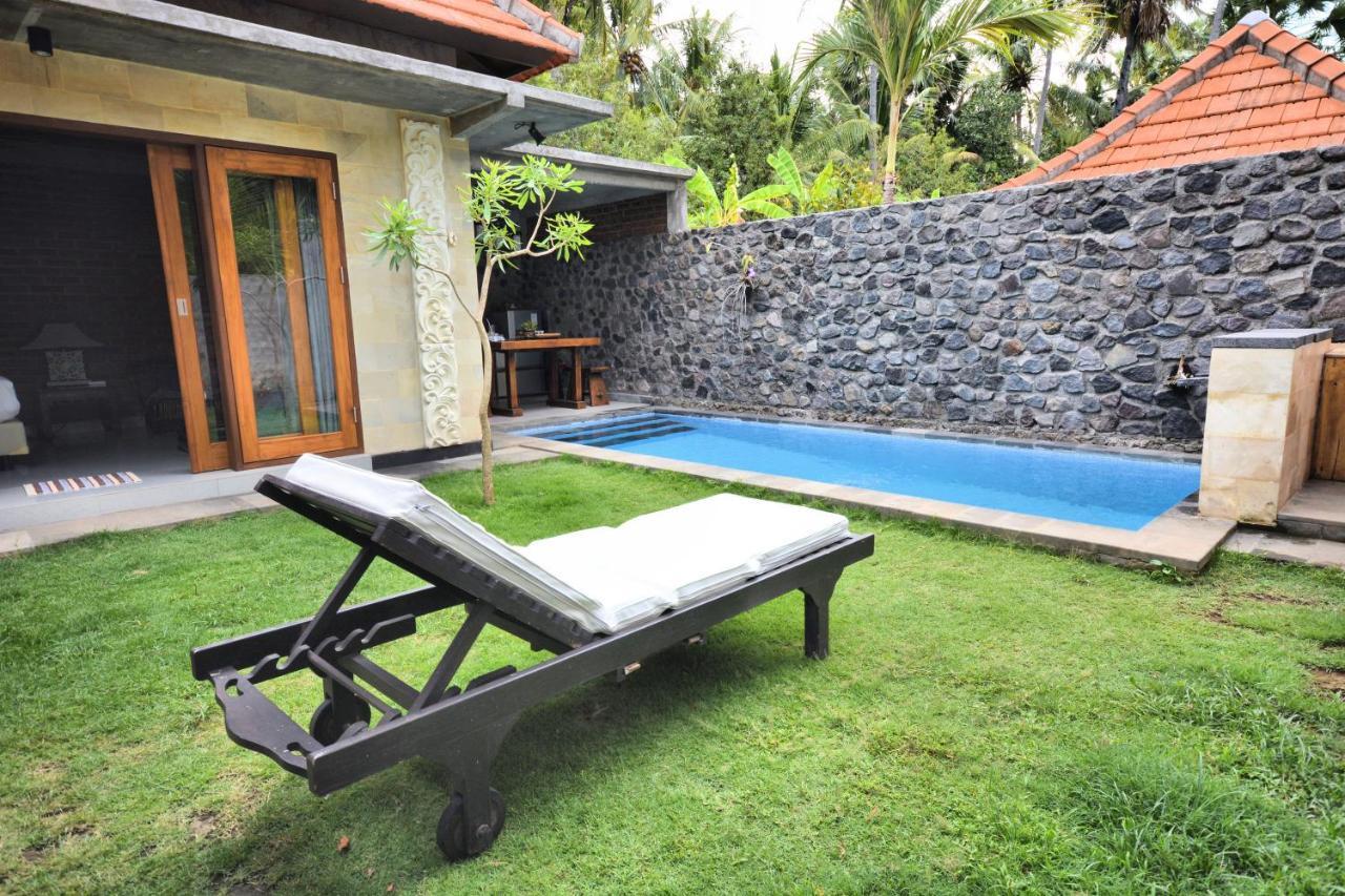 Coco Garden Pool Villas Kubutambahan  Exterior photo